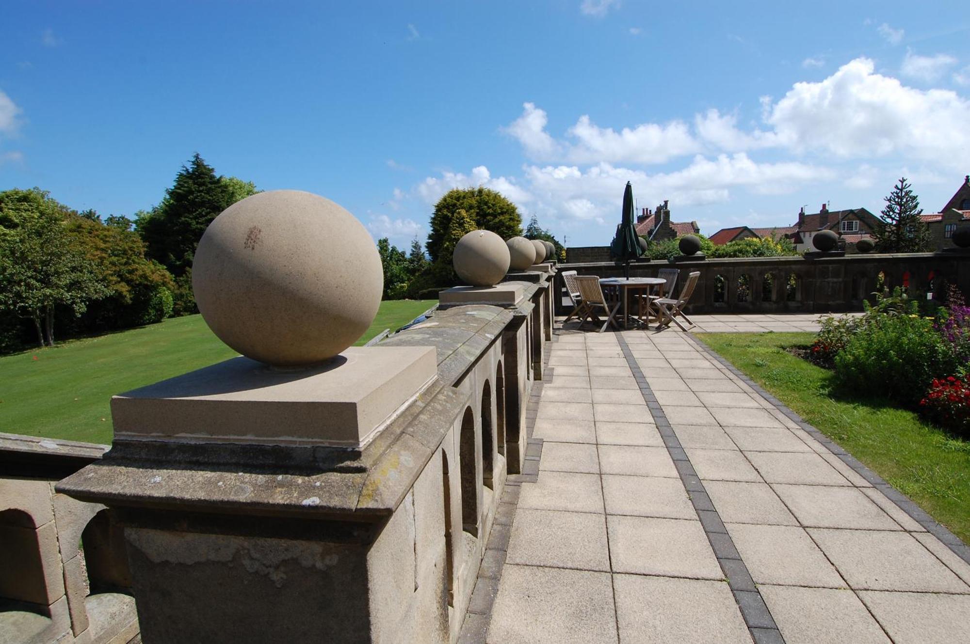 Dunsley Hall Country House Hotel Whitby Exterior photo